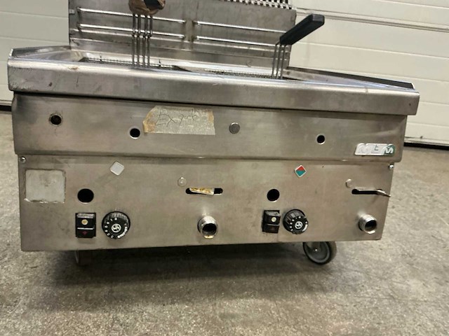 Mbm friteuse - afbeelding 2 van  2