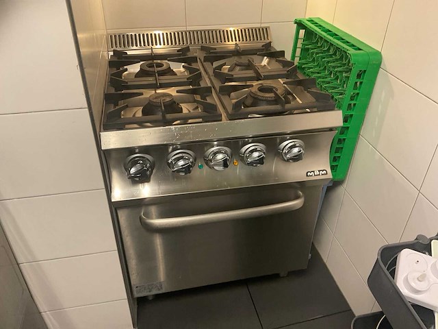 Mbm g4sfe77 fornuis met oven - afbeelding 1 van  3