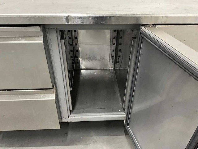 Mbm grosskuechentechnik - koelwerkbank - afbeelding 7 van  7