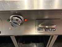 Mbm rvs 4-delig gasfornuis, bakplaat en friteuse opstelling - afbeelding 12 van  14