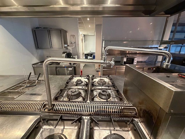 Mbm rvs 4-delig gasfornuis, bakplaat en friteuse opstelling - afbeelding 5 van  14