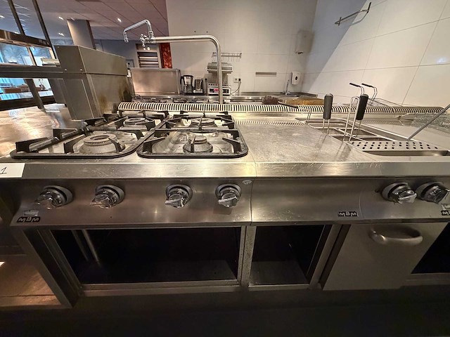 Mbm rvs 4-delig gasfornuis, pastakoker en friteuse opstelling - afbeelding 4 van  14