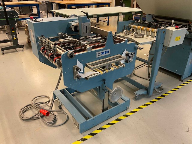 Mbo t530-1-53/4 f en t530-3-x vouwmachine lijn - afbeelding 9 van  23