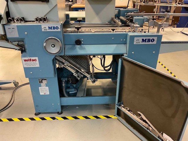 Mbo t530-1-53/4 f en t530-3-x vouwmachine lijn - afbeelding 22 van  23