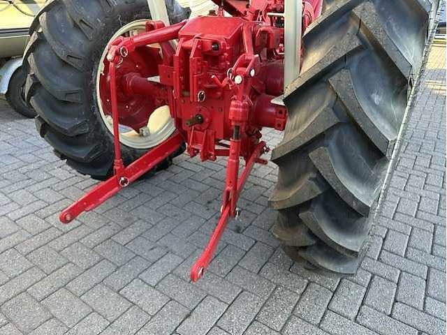 Mc cormick - d439 - oldtimer tractor - afbeelding 4 van  14