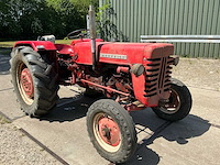 Mc cormick d-436 oldtimer tractor - afbeelding 12 van  18