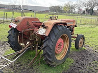 Mc cormick international - farmall d-43 - oldtimer tractor - afbeelding 2 van  10