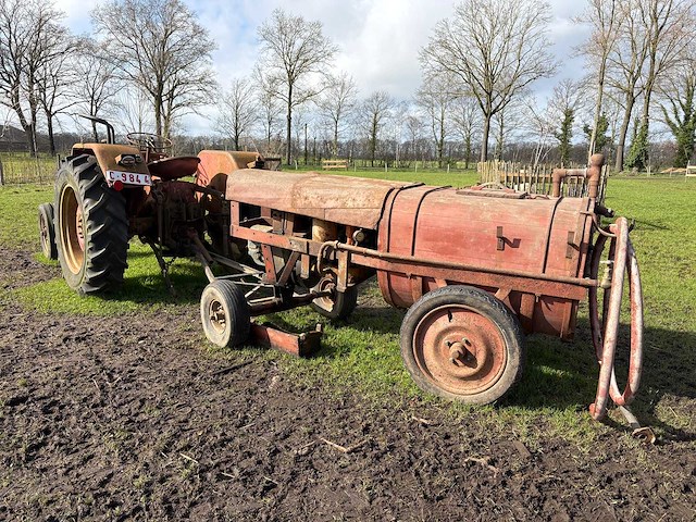 Mc cormick international - farmall d-43 - oldtimer tractor - afbeelding 5 van  10