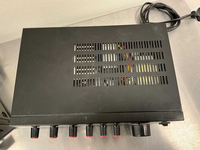 Mc crypt pa-2042 p.a. amplifier versterker (2x) - afbeelding 17 van  21