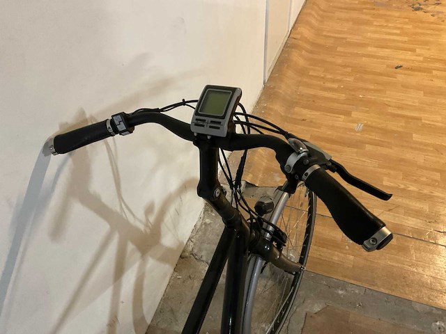 Mc elektrische fiets - afbeelding 9 van  12