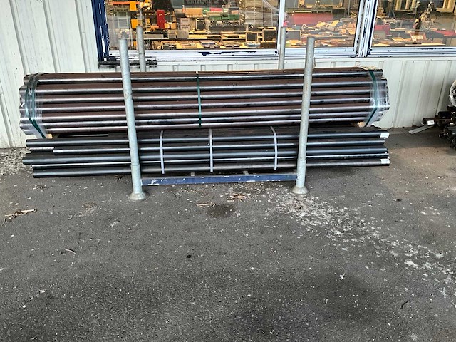 Mcb staal partij buizen - afbeelding 1 van  6