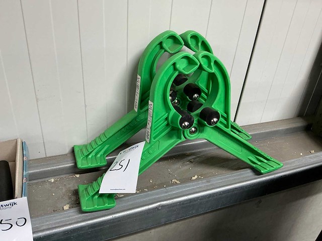 Mcc jpvv-100 pijpsteun - afbeelding 1 van  5