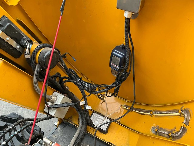 Mcconnel robocut2 rc40 robot werktuigdrager 2021 - afbeelding 20 van  56