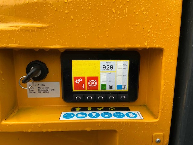 Mcconnel robocut2 rc40 robot werktuigdrager 2021 - afbeelding 22 van  56