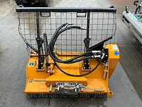 Mcconnel robocut2 rc40 robot werktuigdrager 2021 - afbeelding 38 van  56