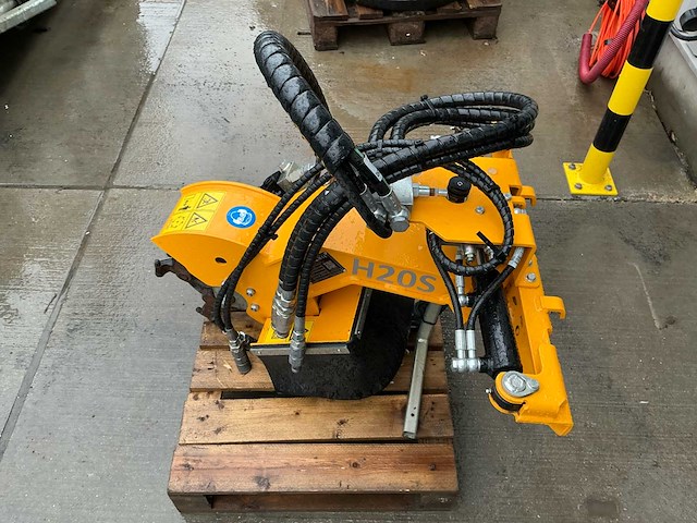 Mcconnel robocut2 rc40 robot werktuigdrager 2021 - afbeelding 32 van  58