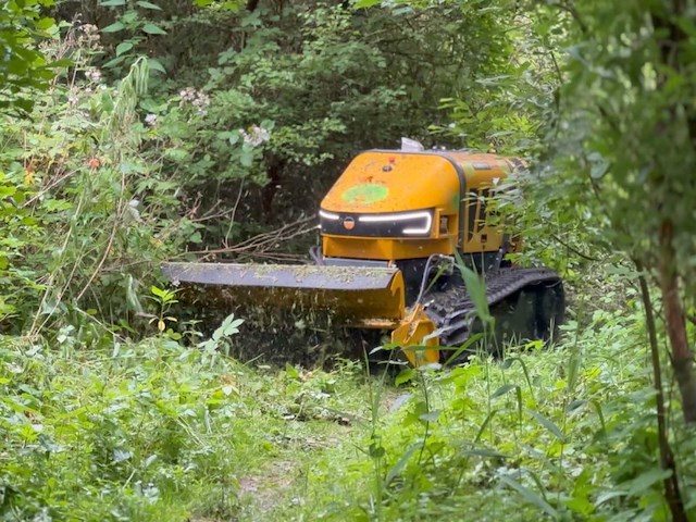 Mcconnel robocut2 rc40 robot werktuigdrager 2021 - afbeelding 43 van  58