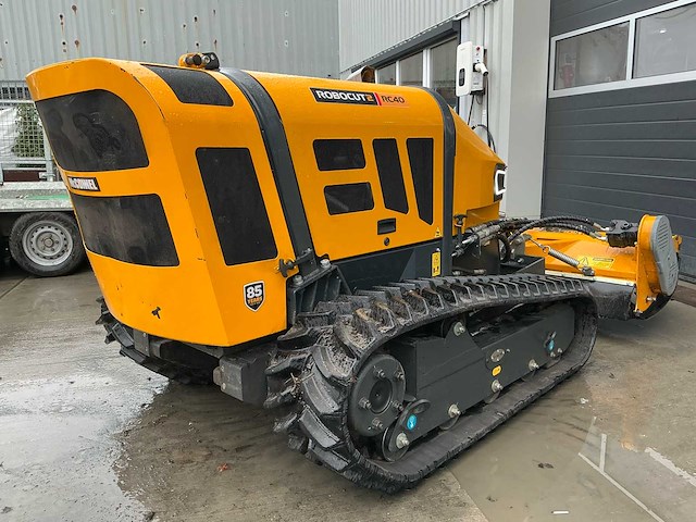 Mcconnel robocut2 rc40 robot werktuigdrager 2021 - afbeelding 56 van  58