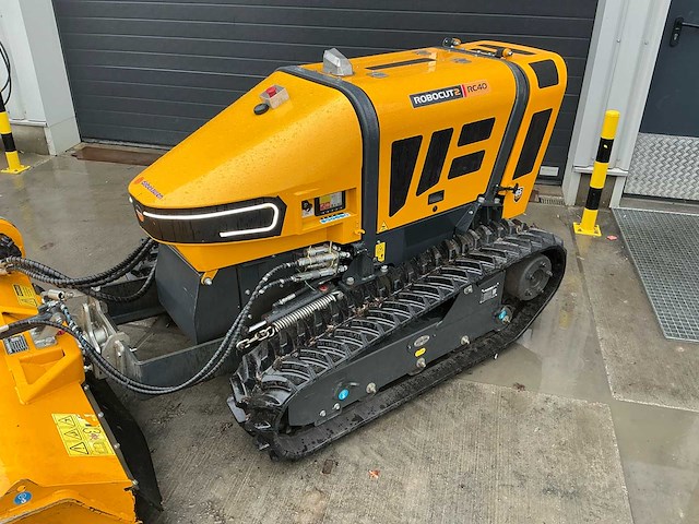 Mcconnel robocut2 rc40 robot werktuigdrager 2021 - afbeelding 12 van  49