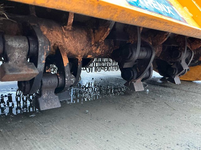 Mcconnel robocut2 rc40 robot werktuigdrager 2021 - afbeelding 35 van  49