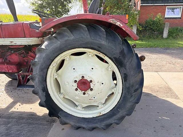 Mccormick - 1974 - 423 - oldtimer tractor - afbeelding 13 van  23