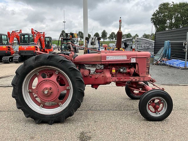 Mccormick farmall h oldtimer tractor (marge) - afbeelding 19 van  22