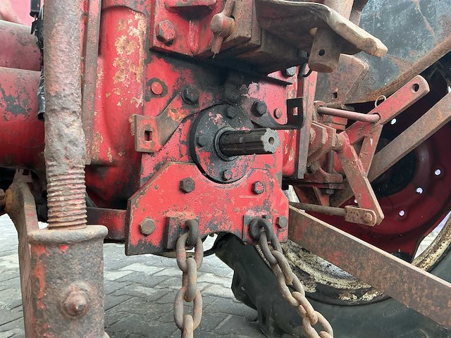 Mccormick g-432 oldtimer tractor - afbeelding 9 van  10