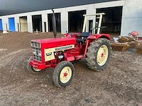 Mccormick international 323 oldtimer tractor