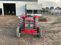 Mccormick international 323 oldtimer tractor - afbeelding 12 van  19