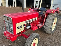 Mccormick international 323 oldtimer tractor - afbeelding 17 van  19