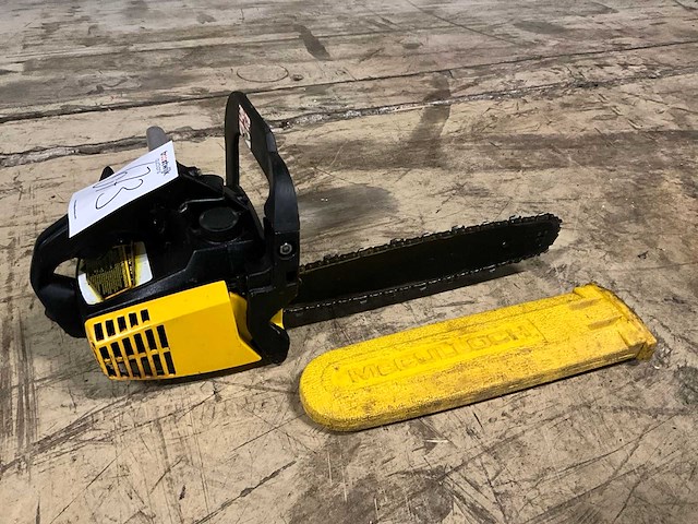 Mcculloch mac 130 kettingzaag - afbeelding 1 van  4