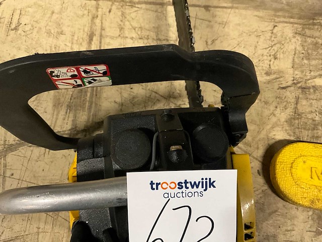 Mcculloch mac 130 kettingzaag - afbeelding 3 van  4