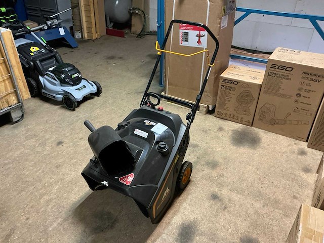 Mcculloch msb 121e sneeuwfrees - afbeelding 1 van  10