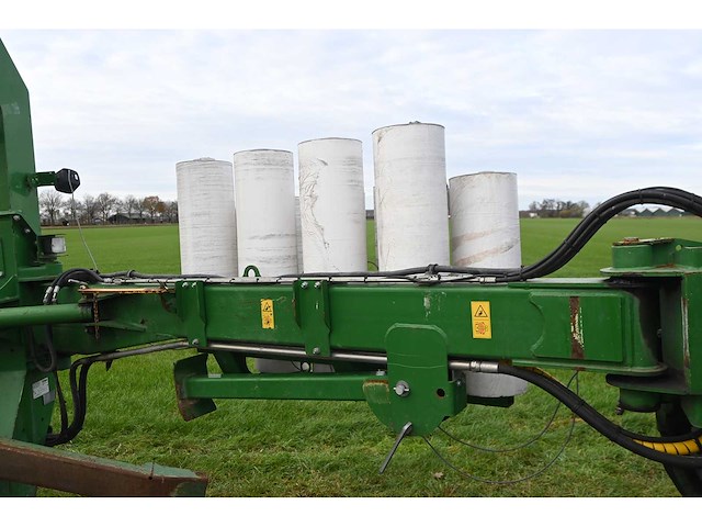 Mchale - 2008 - 998 - balenwikkelaar - afbeelding 6 van  25