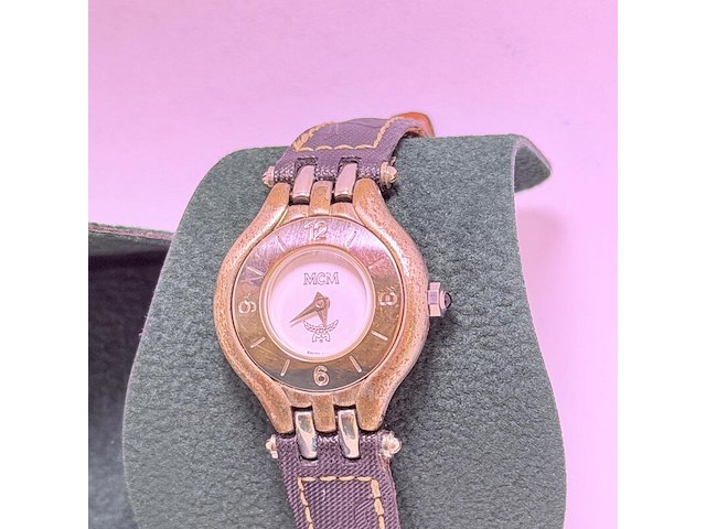 Mcm dameshorloge met juweliers etui en nieuwe batterij - afbeelding 1 van  7