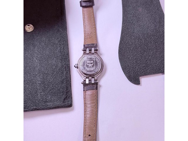 Mcm dameshorloge met juweliers etui en nieuwe batterij - afbeelding 6 van  7