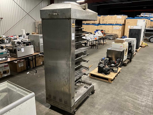 Mcm kippengrill mobiele grilltoren - afbeelding 2 van  8