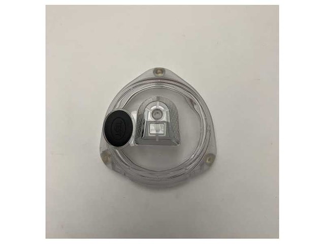 Mcmurdo epirb top dome cover voor smartfind e5-g5 – duurzaam marine safety accessoire - afbeelding 3 van  5