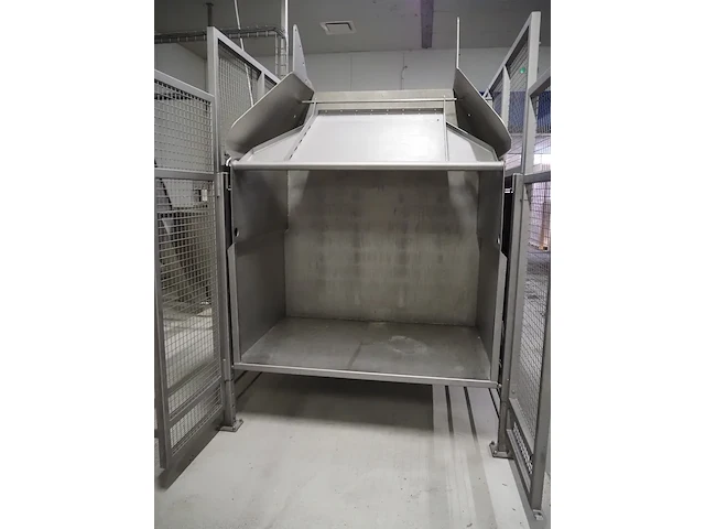 Mcr machinery - afbeelding 7 van  12
