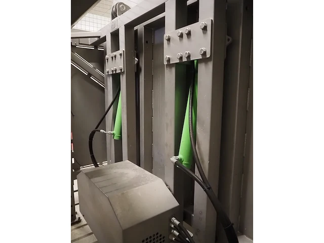 Mcr machinery - afbeelding 10 van  12