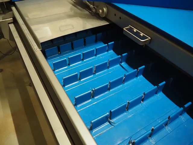 Mcr machinery - afbeelding 19 van  21