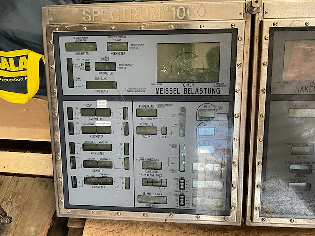 M/d totco spectrum 1000 boorinformatiepaneel / boorinstrumentatiesysteem - afbeelding 2 van  6