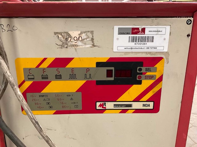 Mda 36140t acculader - afbeelding 4 van  5