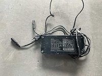 Mda acculader (6x) - afbeelding 2 van  3