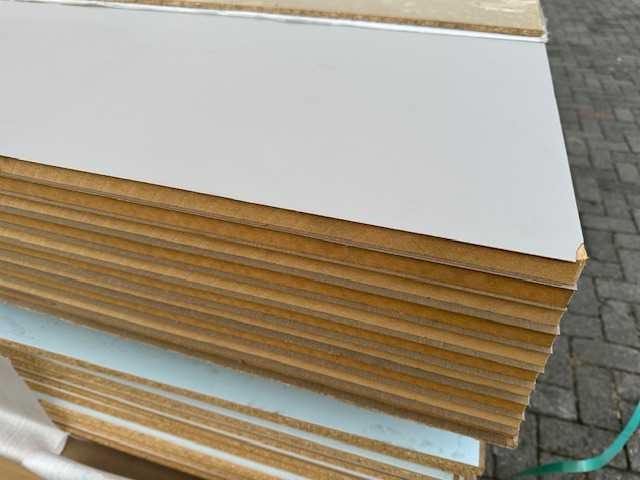 Mdf 2800 x 1300 x 19 mm. leem excellent (8x) - afbeelding 3 van  3
