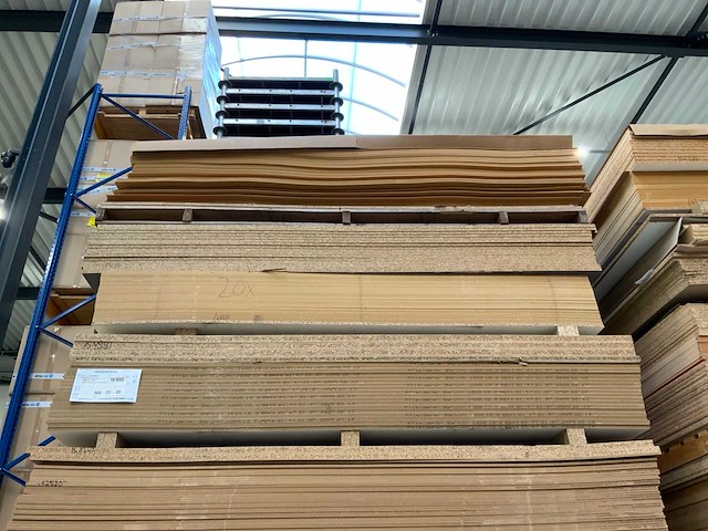 Mdf hdf decoratie spaanplaat ca. 23m3 - afbeelding 4 van  17