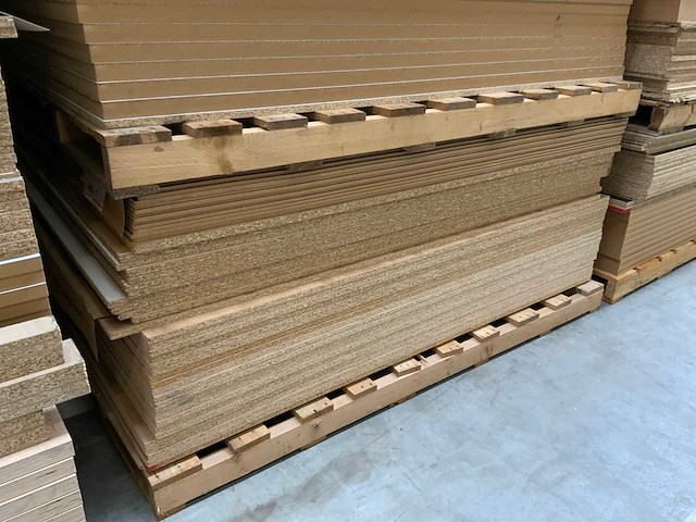 Mdf hdf decoratie spaanplaat ca. 23m3 - afbeelding 12 van  21