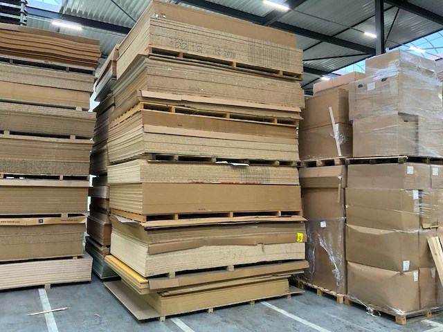 Mdf hdf decoratie spaanplaat ca. 23m3 - afbeelding 1 van  12