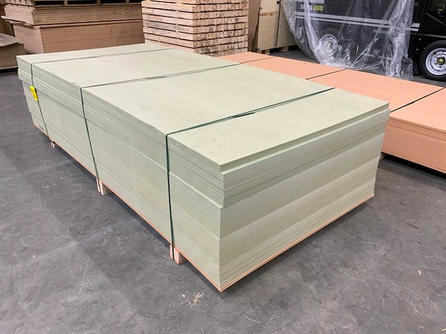 Mdf plaat 2445x1225x10mm (60x) - afbeelding 3 van  6