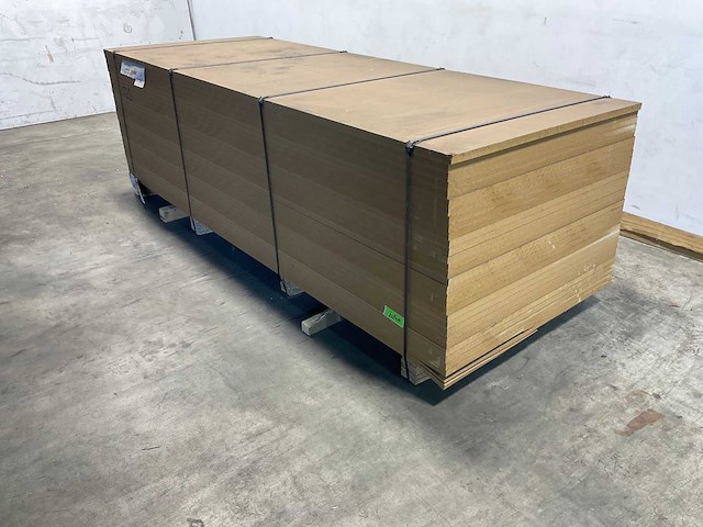 Mdf plaat 2620x1030 mm ongegrond 25 mm (24x) - afbeelding 1 van  6